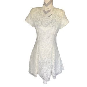 DBY vintage white ivory lace keyhole collar mini dress